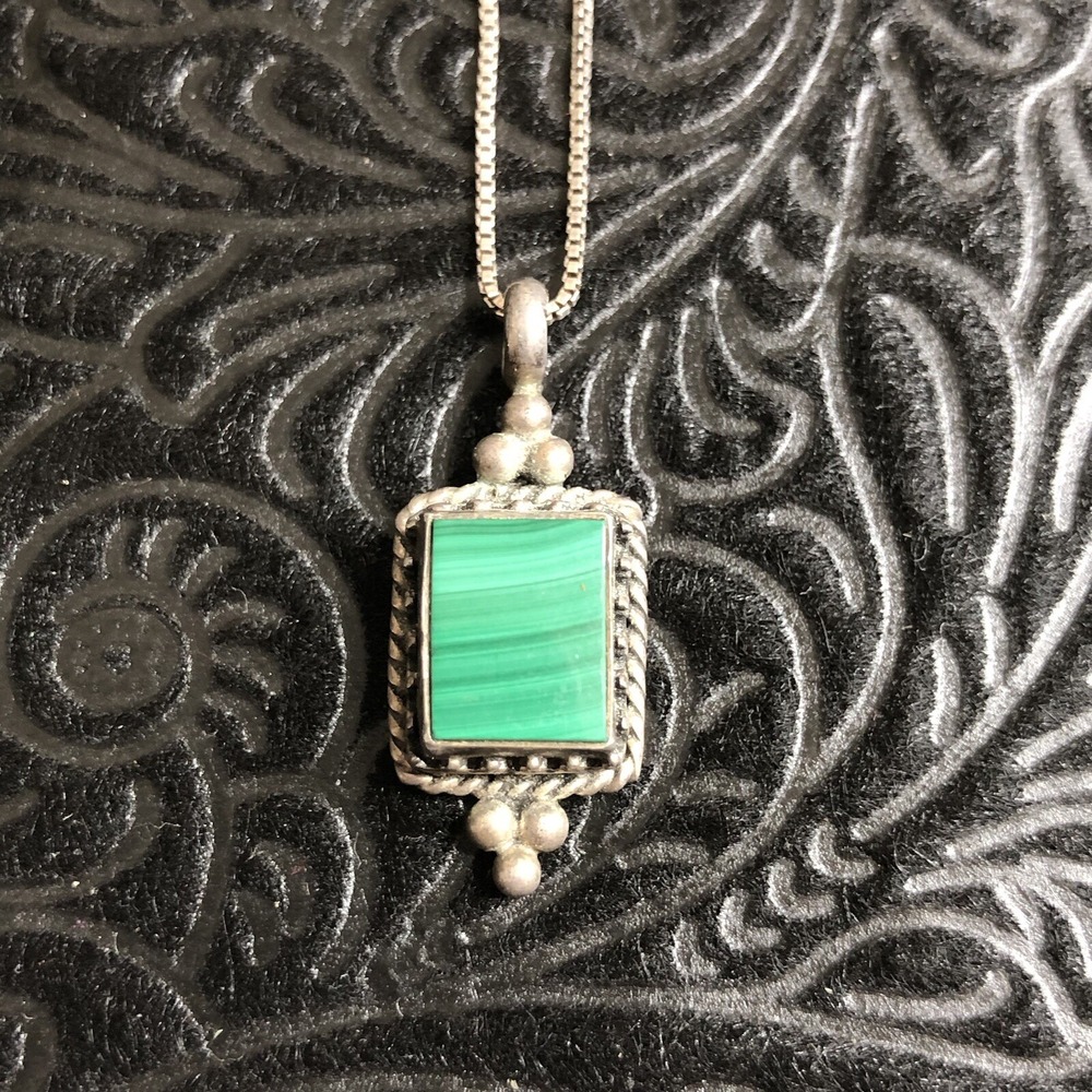 Sterling Silver Square Bezel Set Malachite Pendant With 18" Silver 925 Box Chain